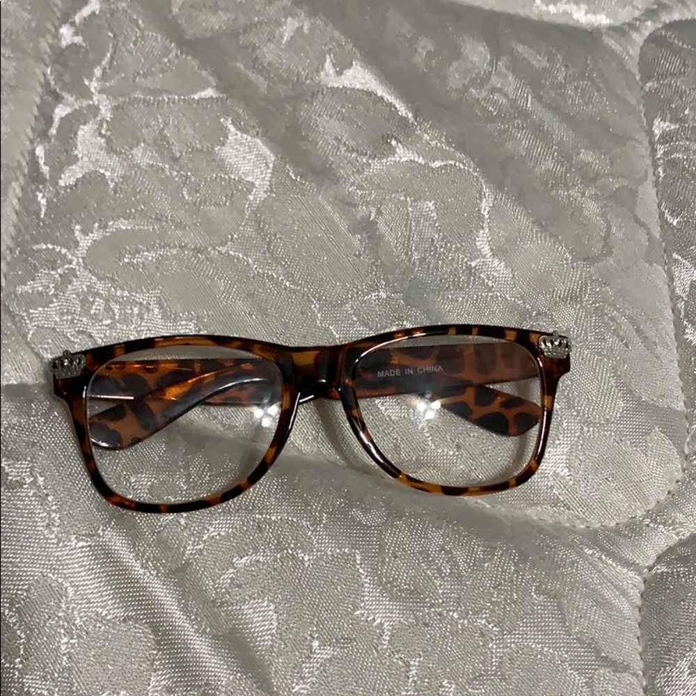 fake glasses
